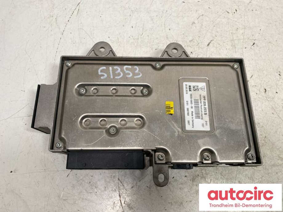 Bilstereo forsterker til Porsche Cayenne 2010-2017 (92A) (92A) (7PP 035 223 R|7PP 035 223 AB|)