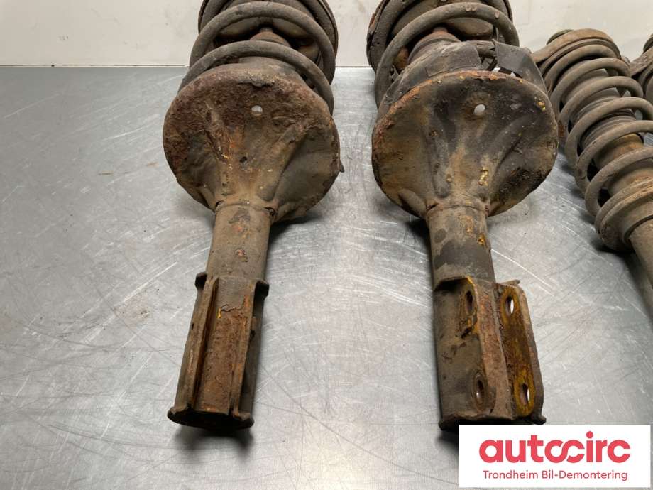 Fjærbein høyre foran til Mitsubishi Lancer 2003-2007  (BILSTEIN|MN101890|MN101899|)