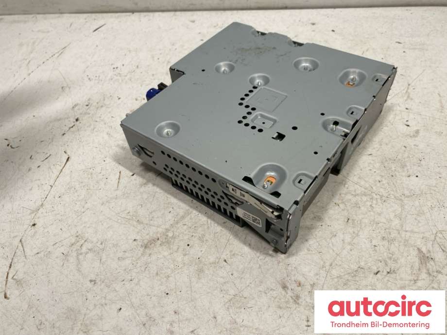 Bilstereo til Audi e-tron 2018-->>  (4K0 035 063 D|4K0 035 063 A|MIB2P)