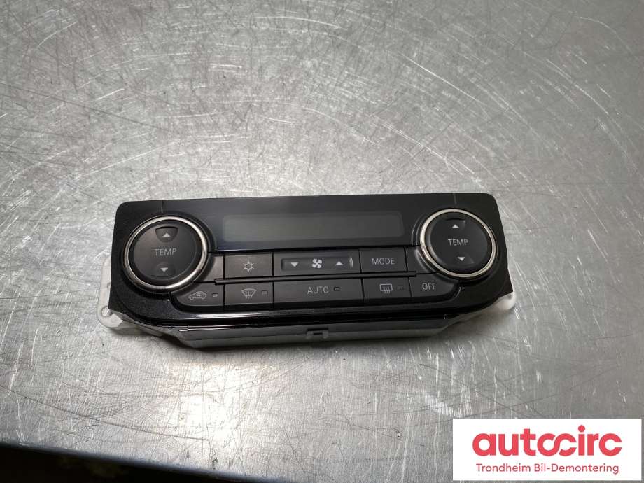 Varmeapparat betjening til Mitsubishi Outlander, 2015-->> (Type III, Fase 2) (7820A946XA)