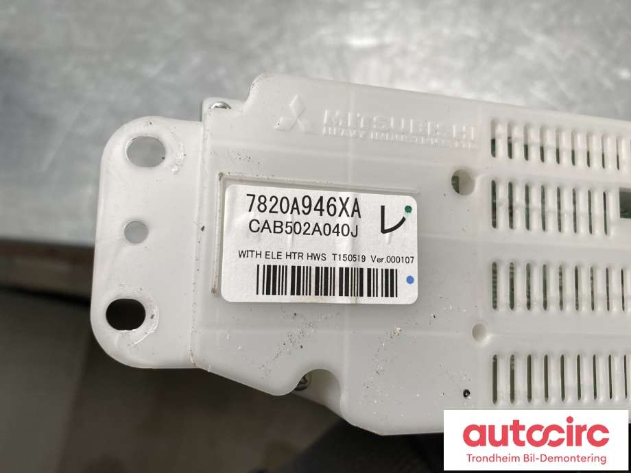 Varmeapparat betjening til Mitsubishi Outlander 2015-->> (Type III, Fase 2) (7820A946XA|)