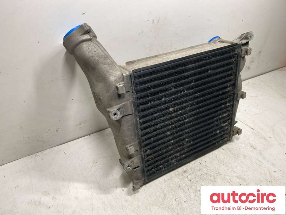 Intercooler til Porsche Cayenne 2010-2017 (92A) (92A) (955 110 639 02|955 110 639 01|)