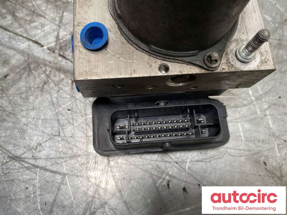 ABS sentral til Tesla Model Y 2021-2024 (Type I)  (1044746-00-A|1044746-00-B|)
