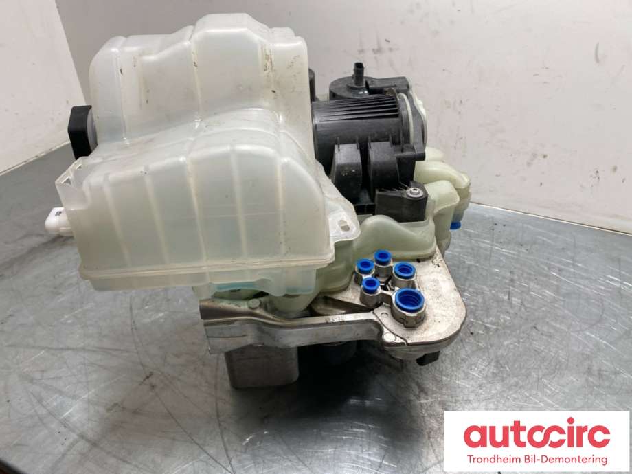 Aircondition diverse til Tesla Model Y 2021-2024 (Type I) (1547595-A2-F|1547595-00-G|1547595-00-H|1547595-02-H|1547595-03-H|1547595-A0-F|1625000-A1-B)