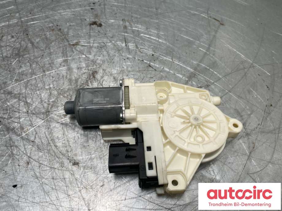 Ruteheis, kun motor, venstre bak til Tesla Model Y 2021-2024 (Type I)  (1814425-00-A|1526797-00-B|)