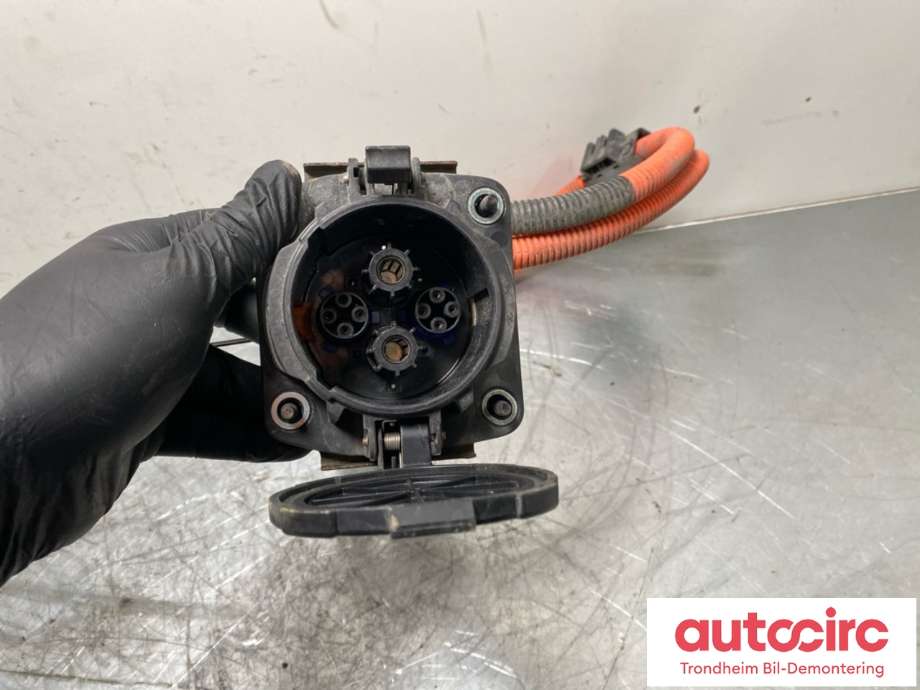 Batterilader inntak/luke til Nissan Leaf 2011-2017 (Type I)  (296B13NF1A|)