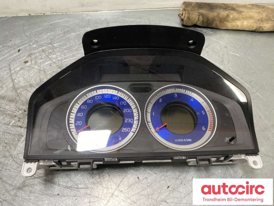 Instrumentpanel til Volvo V60, 2010-2013 (Type I, Fase 1)  (R-DESIGN|36001888)