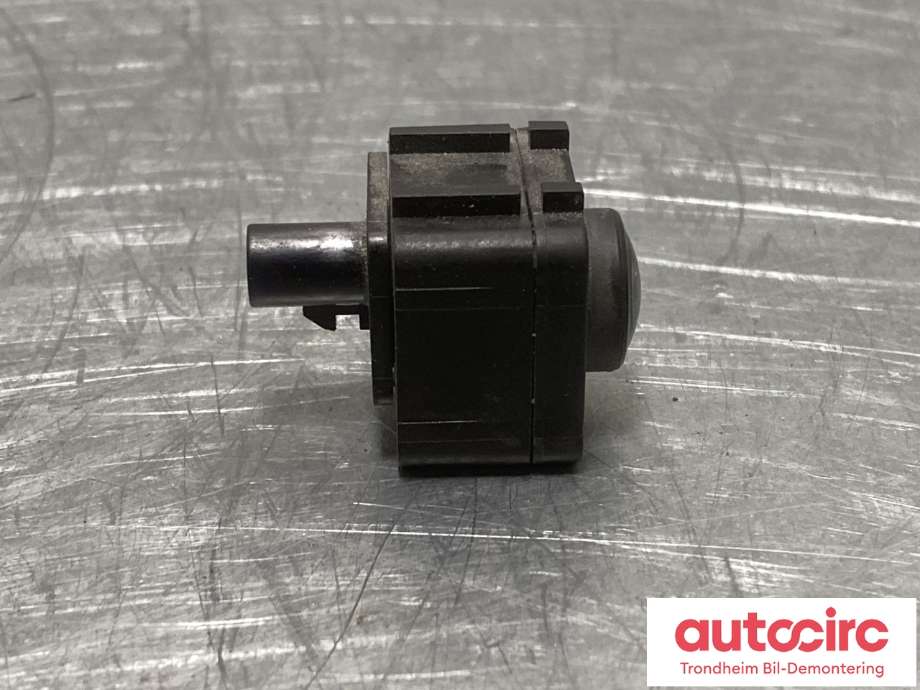Parkeringskamera bak til Peugeot e-3008 2023-->>  (9847393780|)