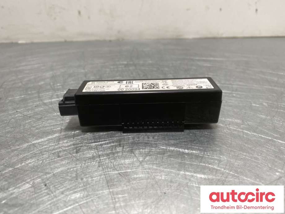 Antenne forsterker til Peugeot e-3008 2023-->>  (9841967280|)