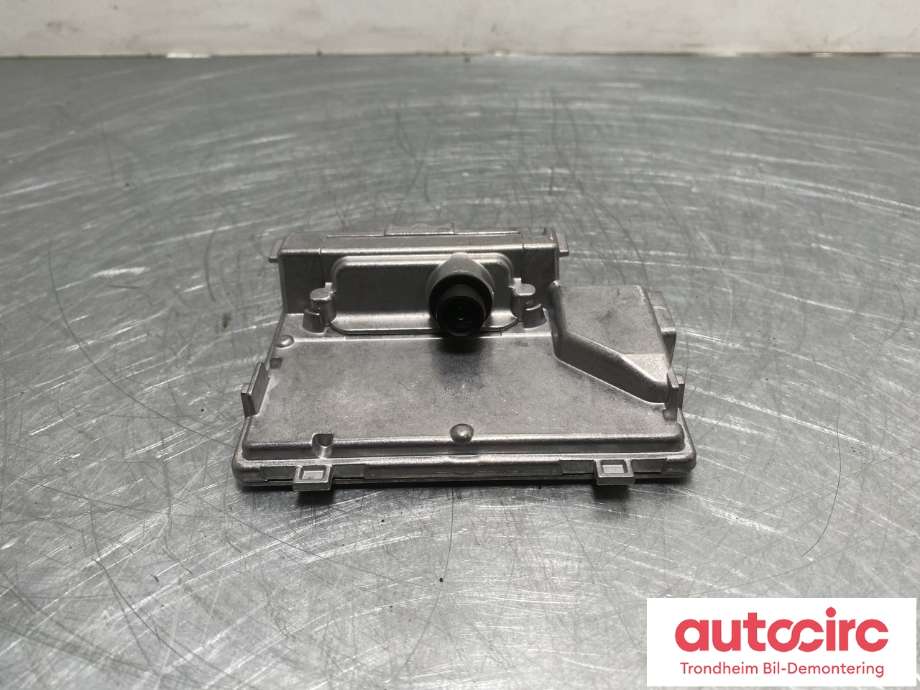 Parkeringskamera foran til Peugeot e-3008, 2023-->>  (986175518000)