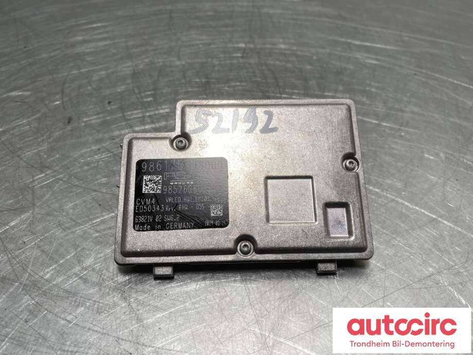Parkeringskamera foran til Peugeot e-3008 2023-->>  (986175518000|985260808001|16 945 748 80)