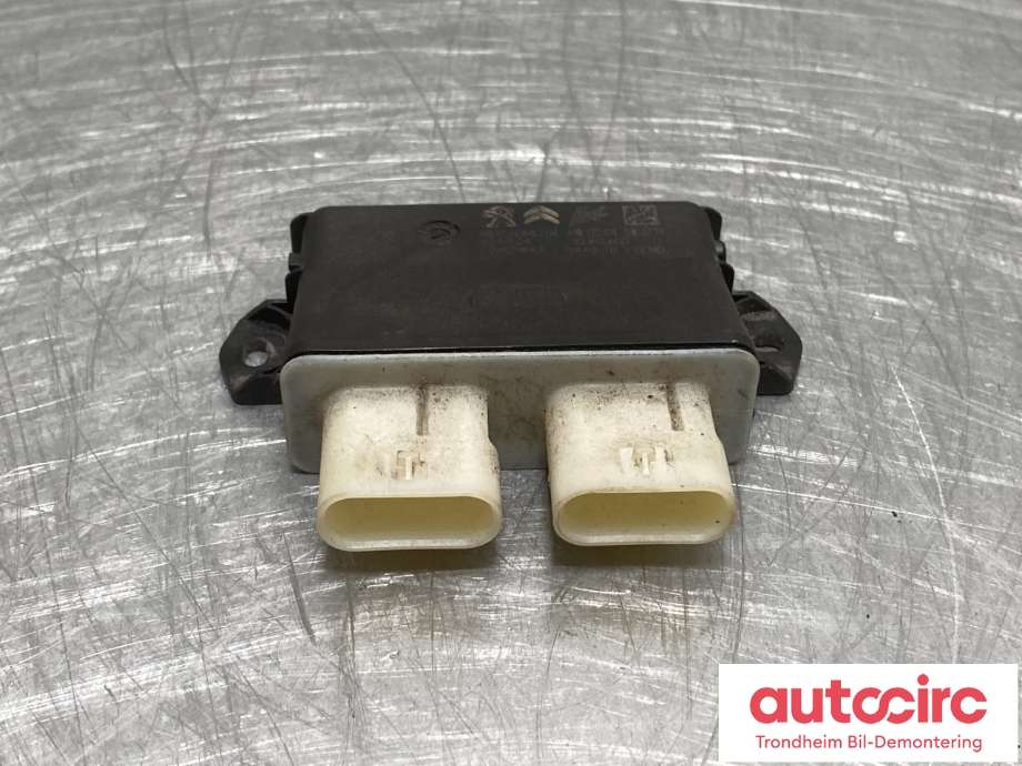 Styreenhet elektrisk bakluke til Peugeot e-3008, 2023-->>  (9809260680)