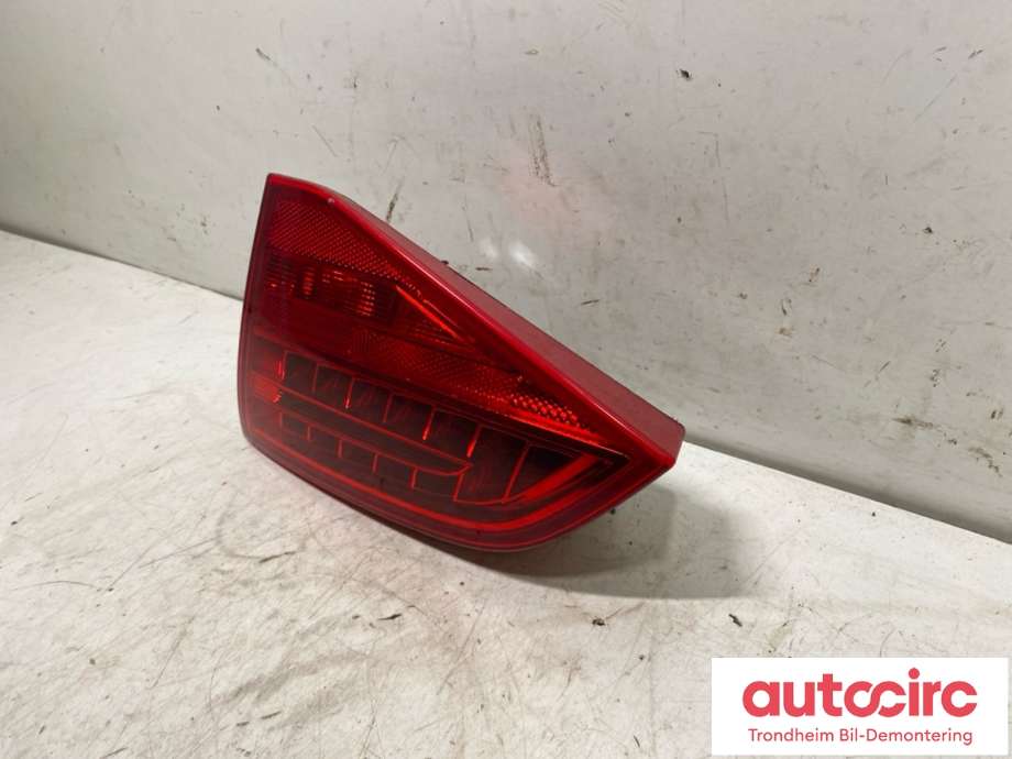 Baklykt høyre indre til Audi A4 2007-2014 (Type IV) (B8) (B8) (8K9 945 094 B|)