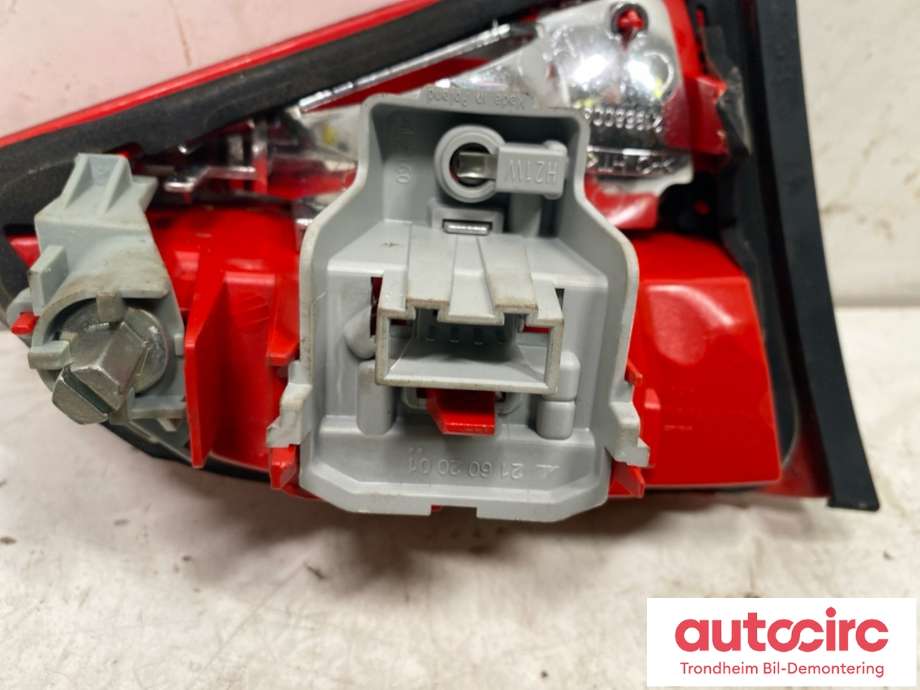 Baklykt høyre indre til Audi A4 2007-2014 (Type IV) (B8) (B8) (8K9 945 094 B|)