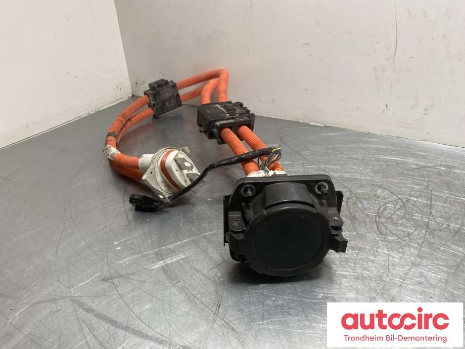 Batterilader inntak/luke til Nissan Leaf, 2018-->> (Type II)  (296B1 5SK1B)