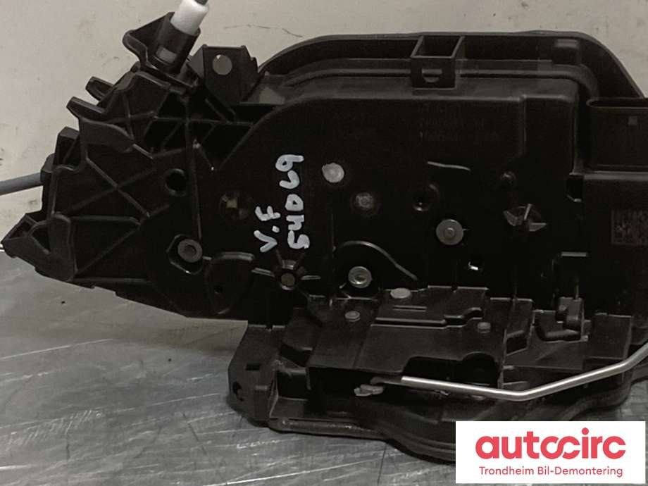 Låsekasse venstre foran til BMW i4 2021-->> (G26) (G26) (7445041|51 21 7 445 041|)