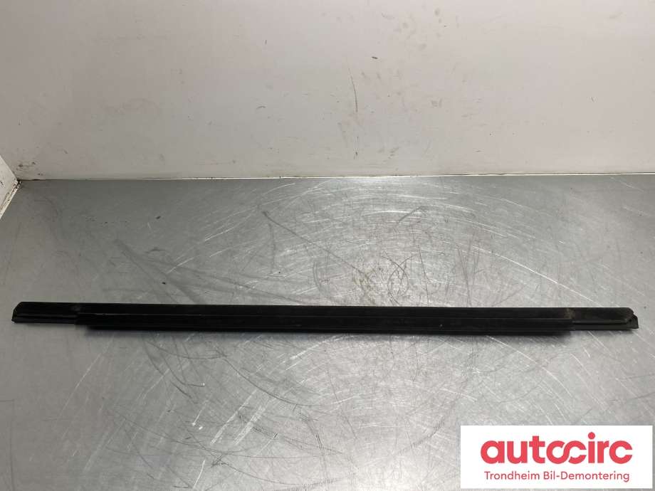 Lister til BMW i4 2021-->> (G26) (G26) (DØR V.B|51 35 5 A5C 0B5|51 35 5 B51 C51|)