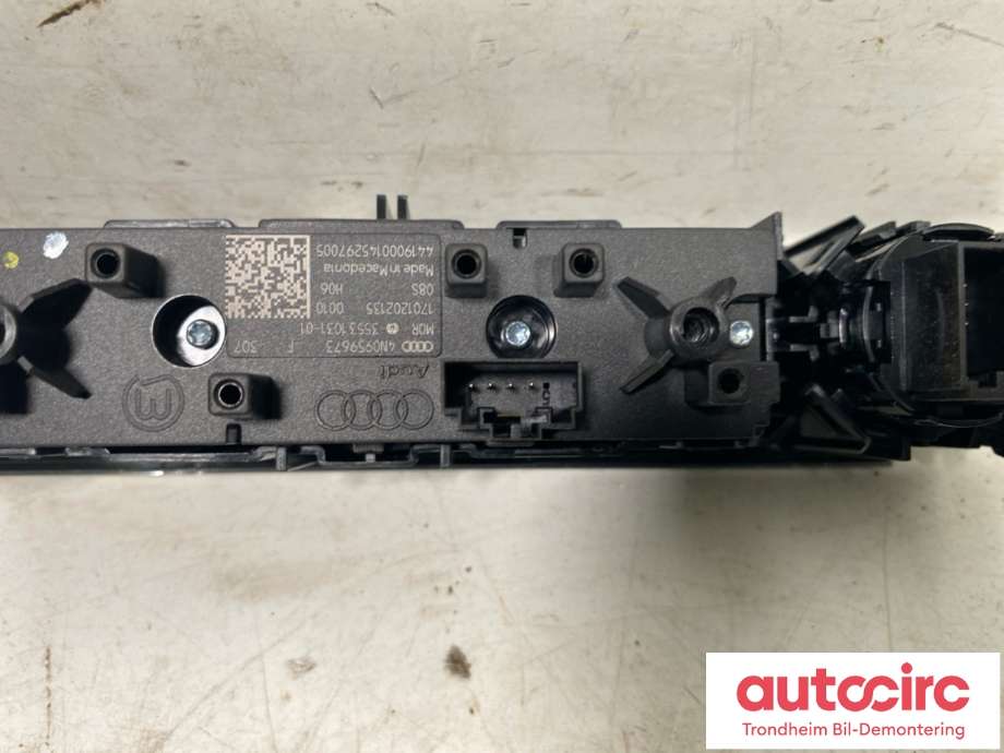 Bryter diverse til Audi e-tron 2018-->>  (4KL 863 263|4N0959673B|4N0905217B)