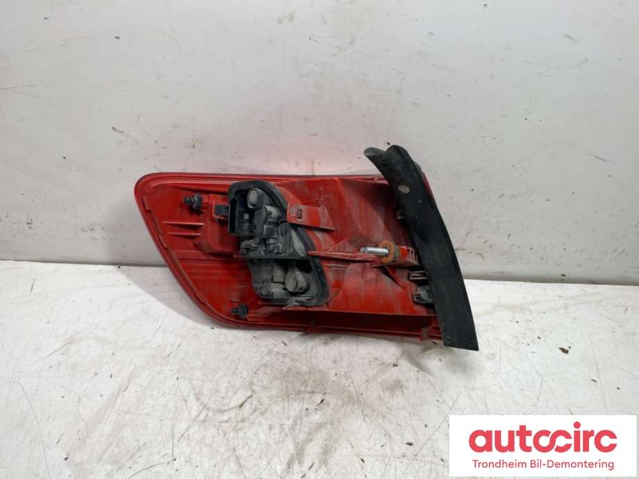 Baklykt høyre ytre til Audi A6, Allroad 2006-2008 (Type II, Fase 1) (C6) (C6) (4F9 945 096 H|)