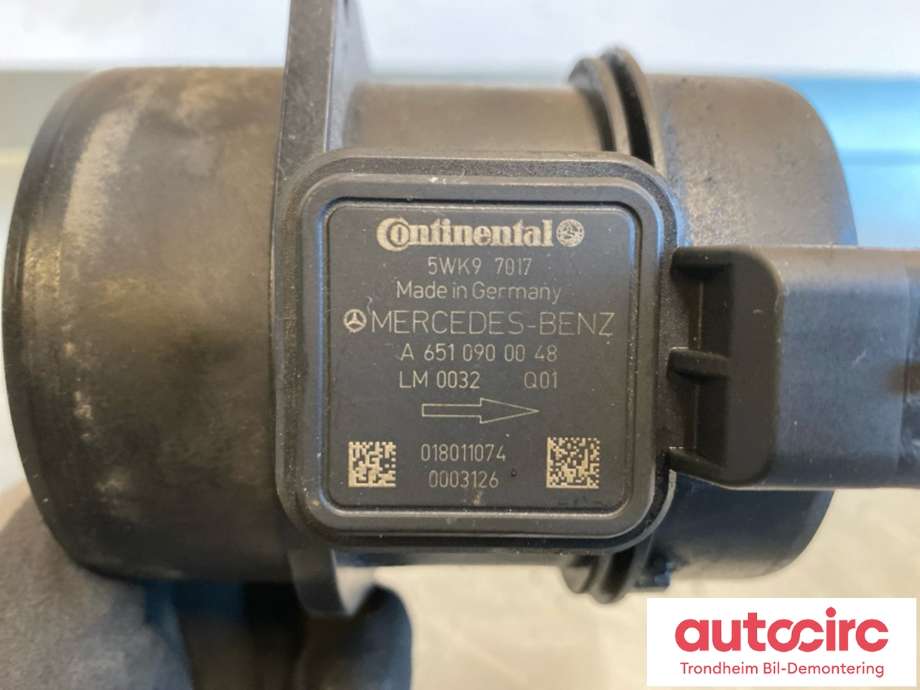 Luftmengde/luftmassemåler til Mercedes C-Klasse 2011-2014 (Fase 2) (W204) (W204) (CONTINENTAL|A6510900048|5WK97017|)