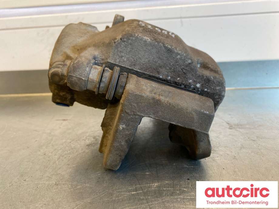 Bremsecaliper venstre foran til Mercedes C-Klasse 2011-2014 (Fase 2) (W204) (W204) (A 204 421 21 81|)