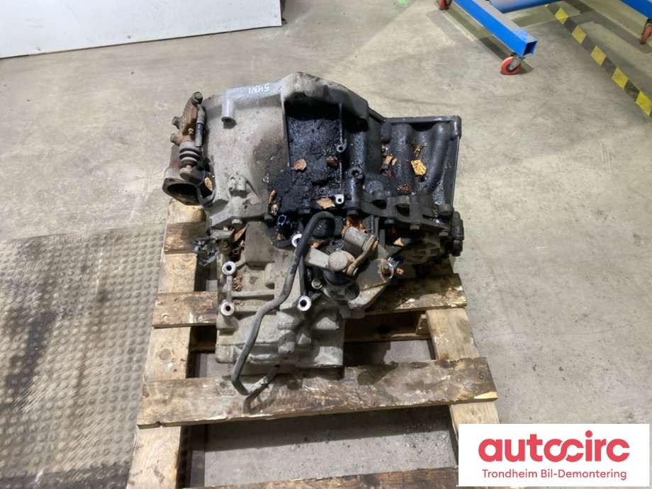 Girkasse 4WD hovedkasse til Nissan X-Trail 2002-2007 (T30) (T30) (MANUELL|32010EQ06C|)