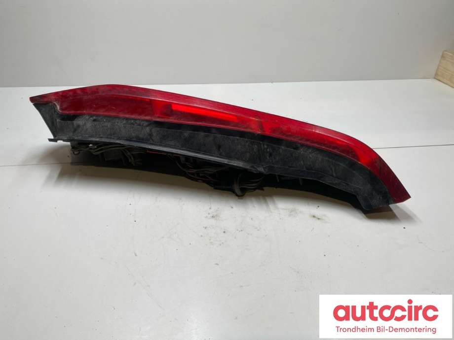 Baklykt venstre til Nissan X-Trail 2002-2007 (T30) (T30) (26555EQ00A|26555EQ00B|)