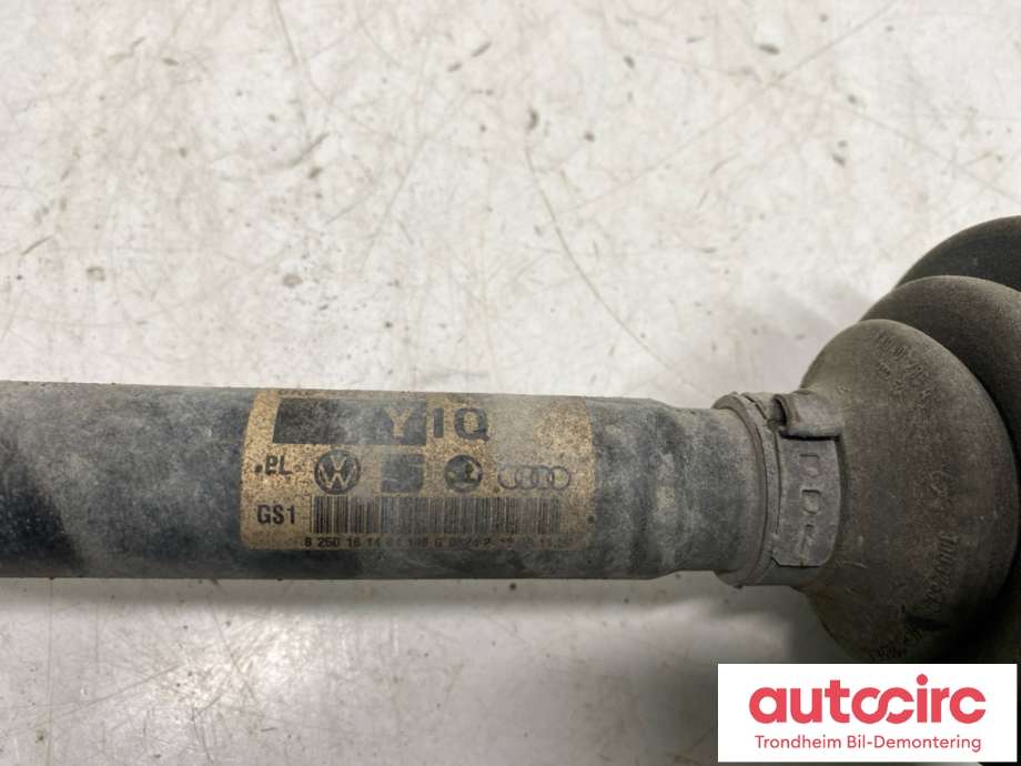 Drivaksel høyre foran, diesel/manuell til Audi A4 2007-2014 (Type IV) (B8) (B8) (8K0 407 271 Q|8K0 407 271 AJ|)