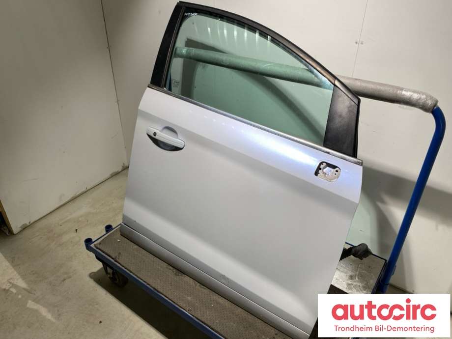 Dør høyre foran til Ford Kuga 2008-2012 (Type I) (1712678|P8V41S20124AC|)