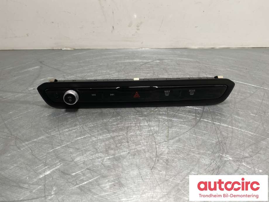 Bilstereo betjeningspanel til BMW i4, 2021-->> (G26) (G26) (61 31 5 A63 F19)