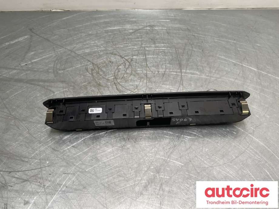 Bilstereo betjeningspanel til BMW i4 2021-->> (G26) (G26) (61 31 5 A63 F19|)