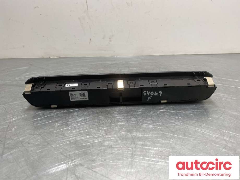 Bilstereo betjeningspanel til BMW i4 2021-->> (G26) (G26) (61 31 5 A63 F19|)
