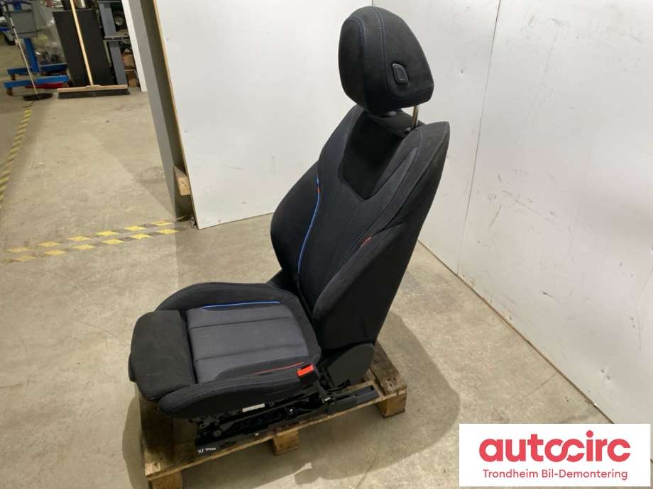 Sete foran høyre til BMW i4 2021-->> (G26) (G26) (NO PART ID|)