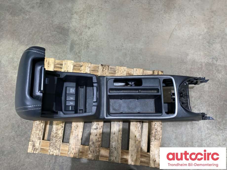 Midtarmlene foran til Honda CR-V 2012-2018 (Type IV) (NO PART ID|)