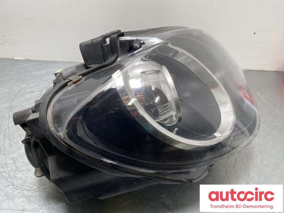 Frontlykt høyre halogen til VW Touran 2010-2015 (Type I, Fase 3) (1T1941006C|)