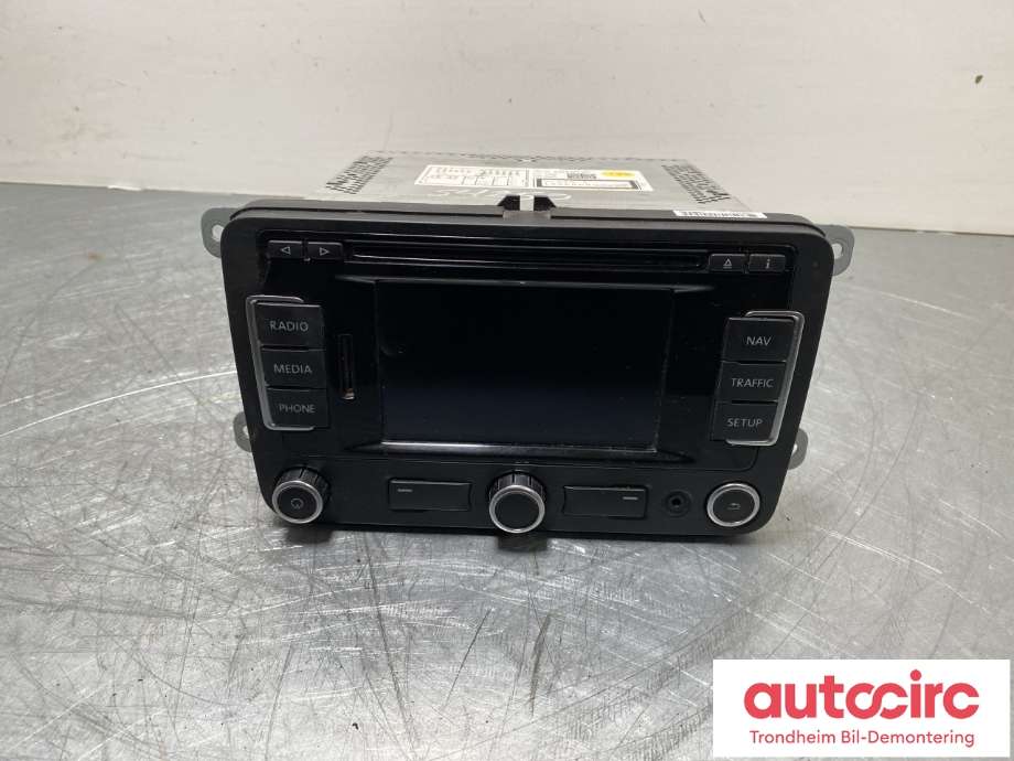 Bilstereo til VW Touran 2010-2015 (Type I, Fase 3) (BLAUPUNKT|3C0035270|)