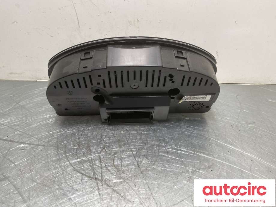 Instrumentpanel til VW Tiguan 2007-2011 (Type I, Fase 1) (5N0920870D|5N0 920 870 DX|)
