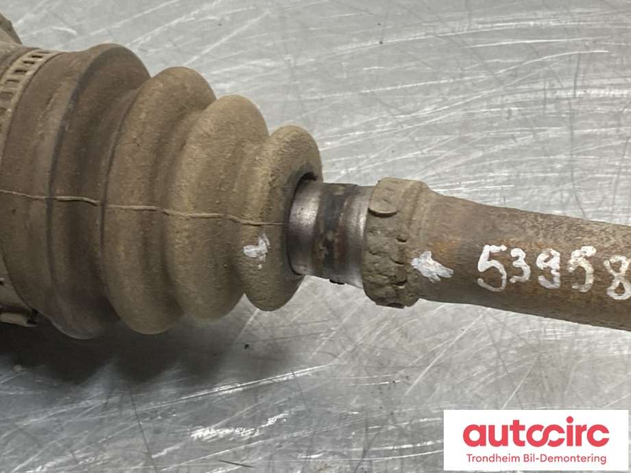 Drivaksel venstre foran, diesel/manuell til VW Tiguan 2007-2011 (Type I, Fase 1) (5N0 407 763 A|5N0 407 761 Q|5N0 407 763 AX)