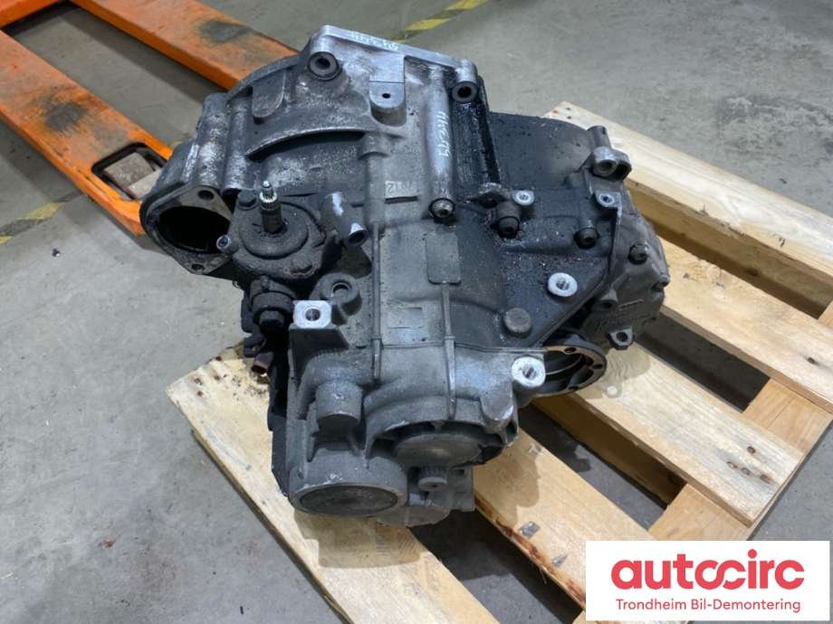 Girkasse manuell 6-trinn til Škoda Octavia 2005-2008 (Type II, Fase 1)  (02Q300011AB|02Q300042NX|02Q300011BX)