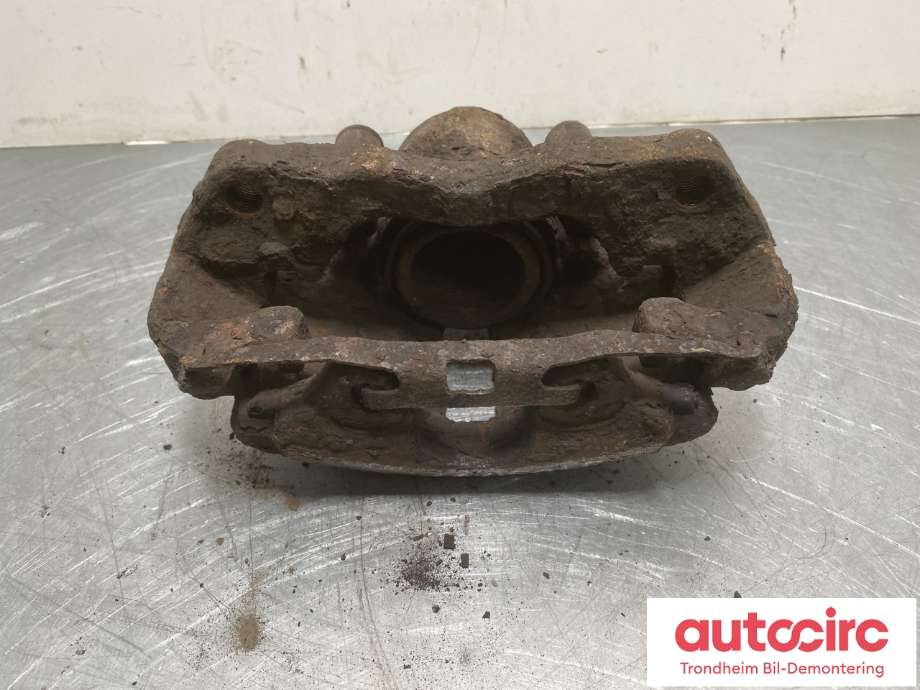 Bremsecaliper venstre foran til Mercedes Sprinter 1995-2006 (903) (903) (A 002 420 61 83|)