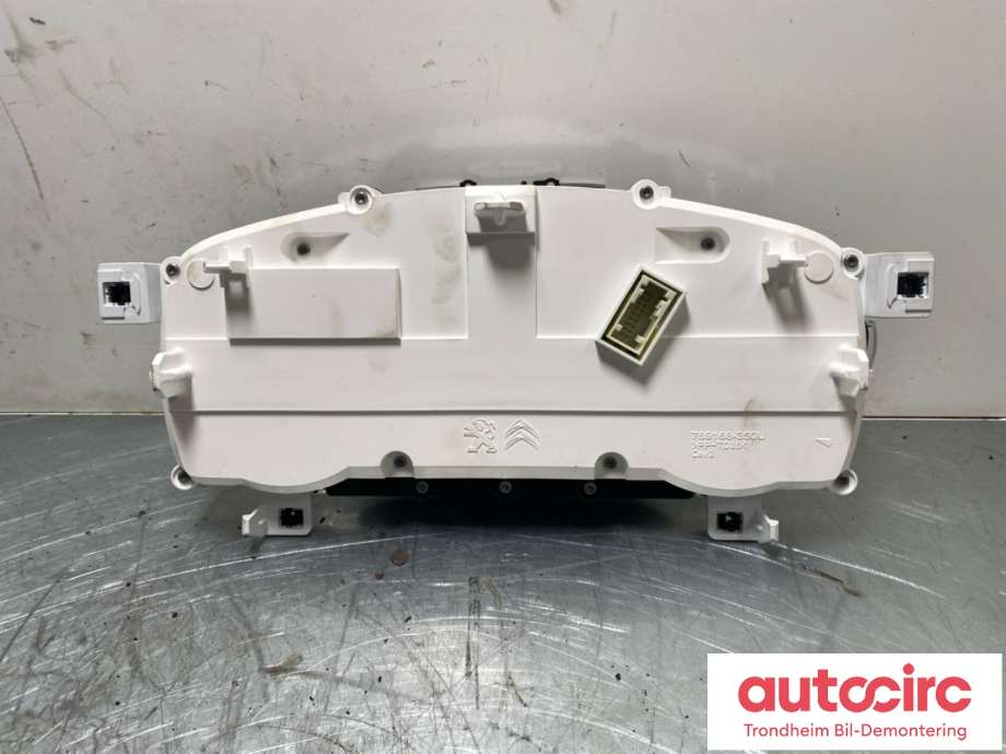 Instrumentpanel til Peugeot Partner 2019-->> (Type III)  (983809468000|9838094680|98 380 946 80)