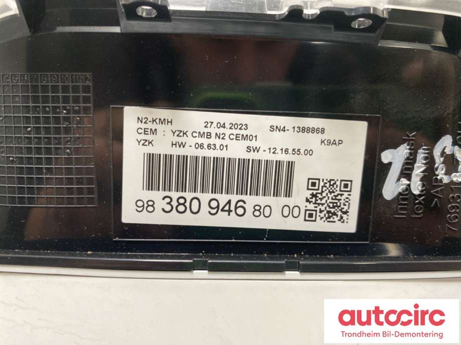Instrumentpanel til Peugeot Partner 2019-->> (Type III)  (983809468000|9838094680|98 380 946 80)