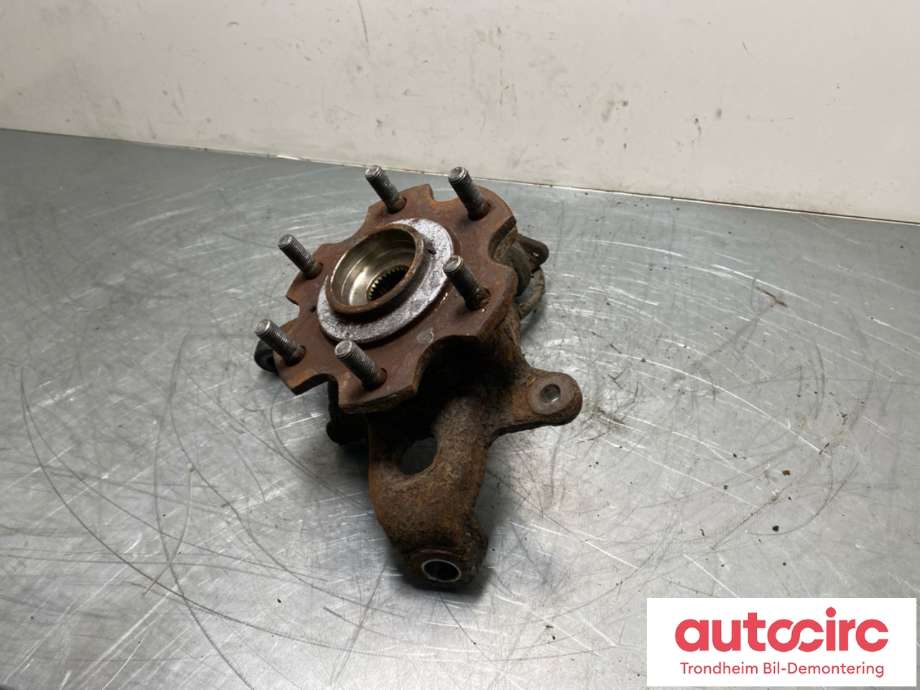 Hjulspindel venstre foran til Mitsubishi Pajero 2000-2006 (Type III) (|MR374501)