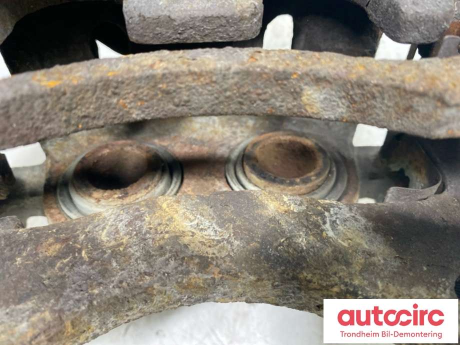 Bremsecaliper venstre foran til Mitsubishi Outlander 2003-2006 (Type I)  (MR370775|)