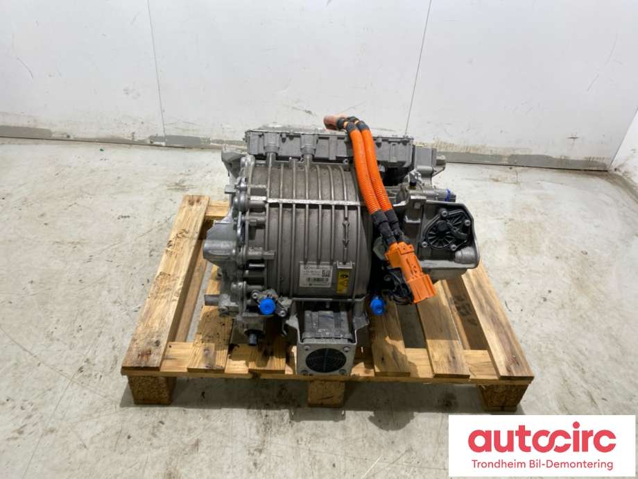 Motor elbil foran til Mercedes EQB 2022-->>  (A2433408902|)
