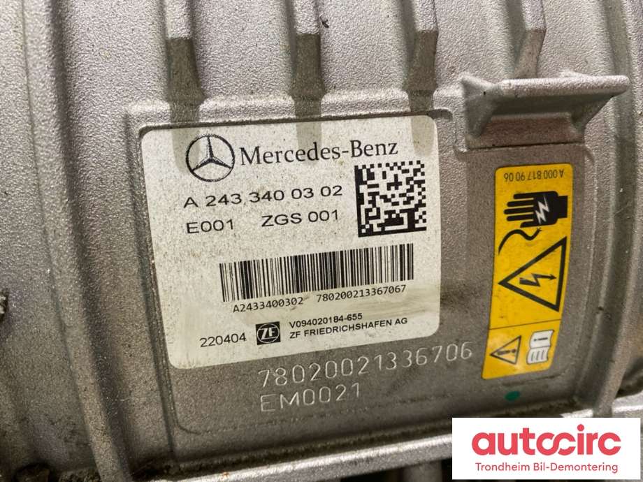 Motor elbil foran til Mercedes EQB 2022-->>  (A2433408902|)