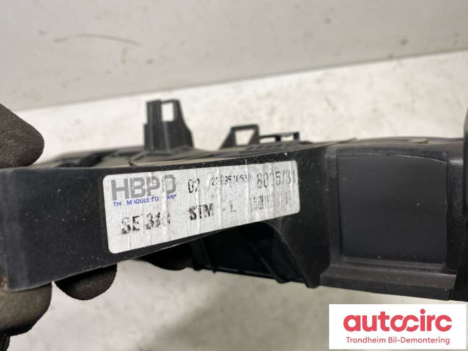 Frontplate øvre til Cupra Born 2022-->> (10A 805 563 E|)