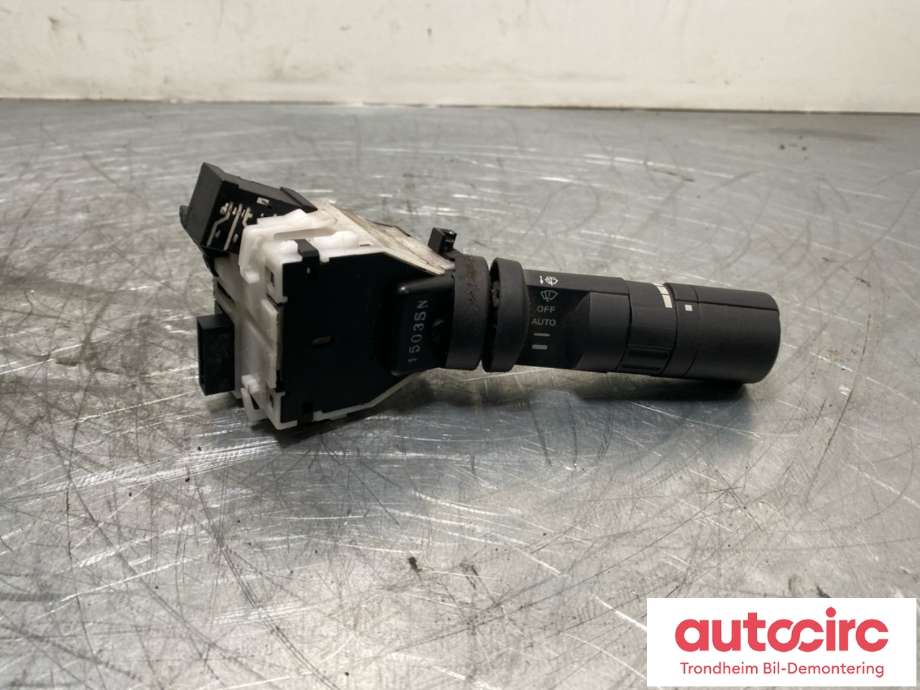 Bryter visker til Nissan Navara 2010-2015 (Fase 2) (D40) (D40) (25260EB66A|)