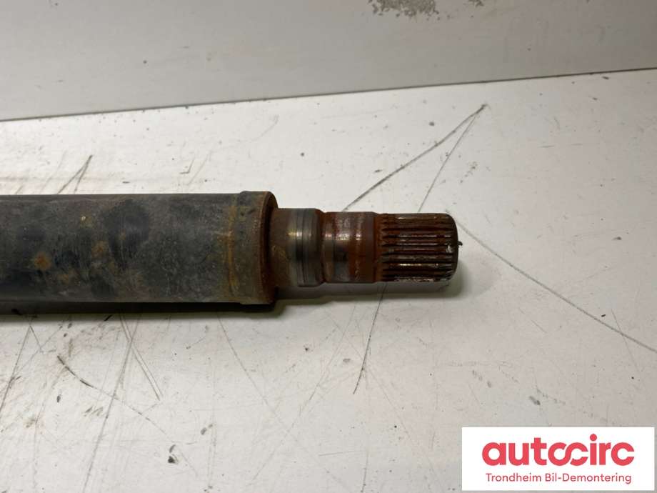 Drivaksel høyre foran, diesel/automat til Volvo V70 2005-2007 (Type II, Fase 2) (8252046|)