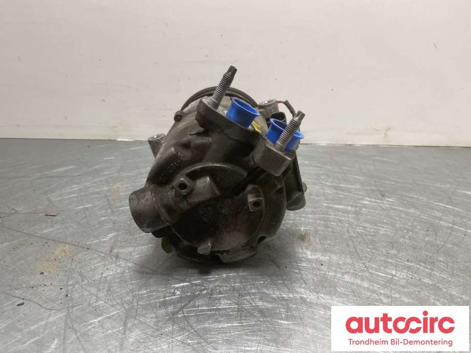Aircondition kompressor til Ford Kuga 2013-2019  (DV61-19D629-DA|DV61-19D629-DC|1860528)